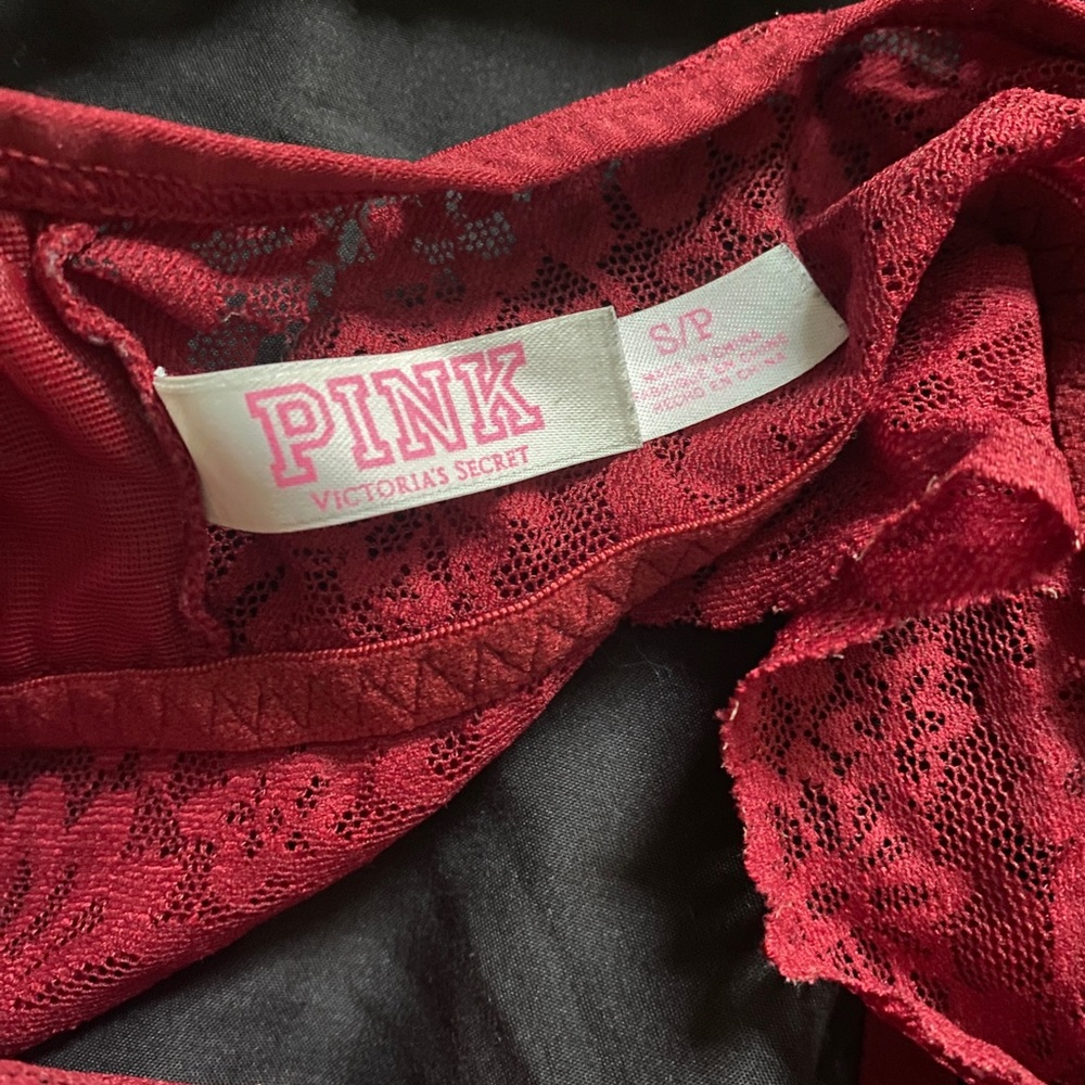 pink victoria’s secret red push-up bra